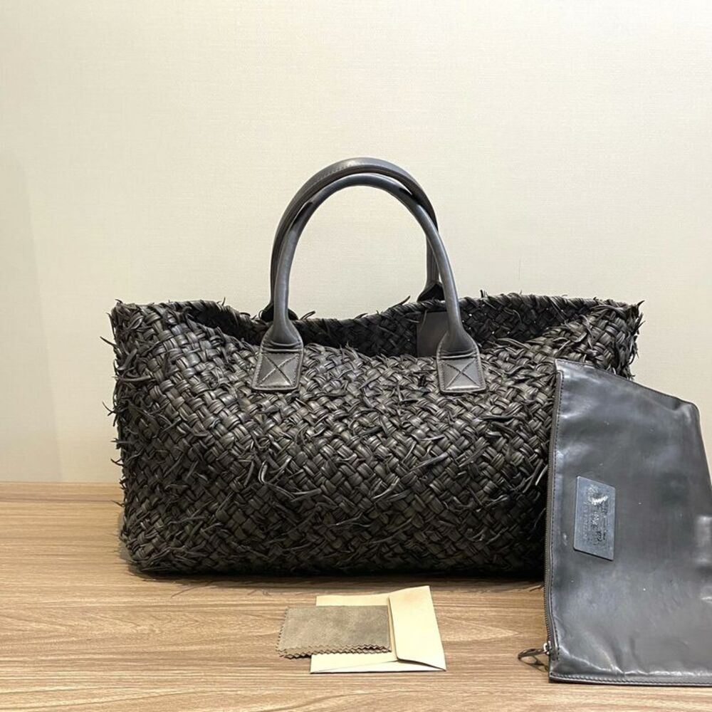 Bv Women Pre-Loved Bag Very Good Condition